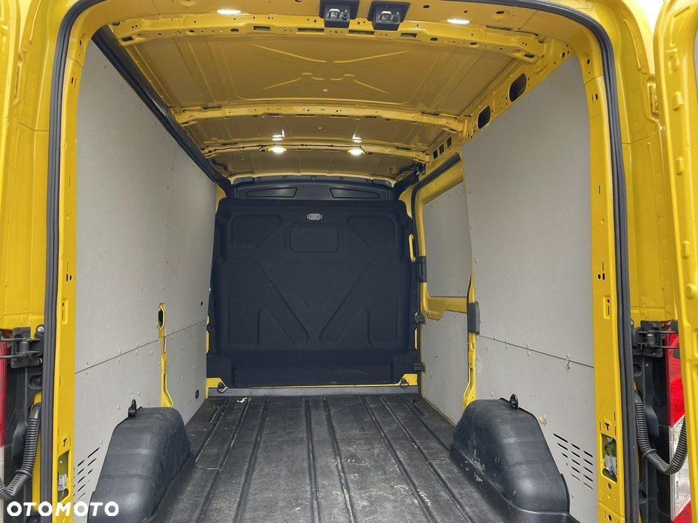 Ford Transit - 9
