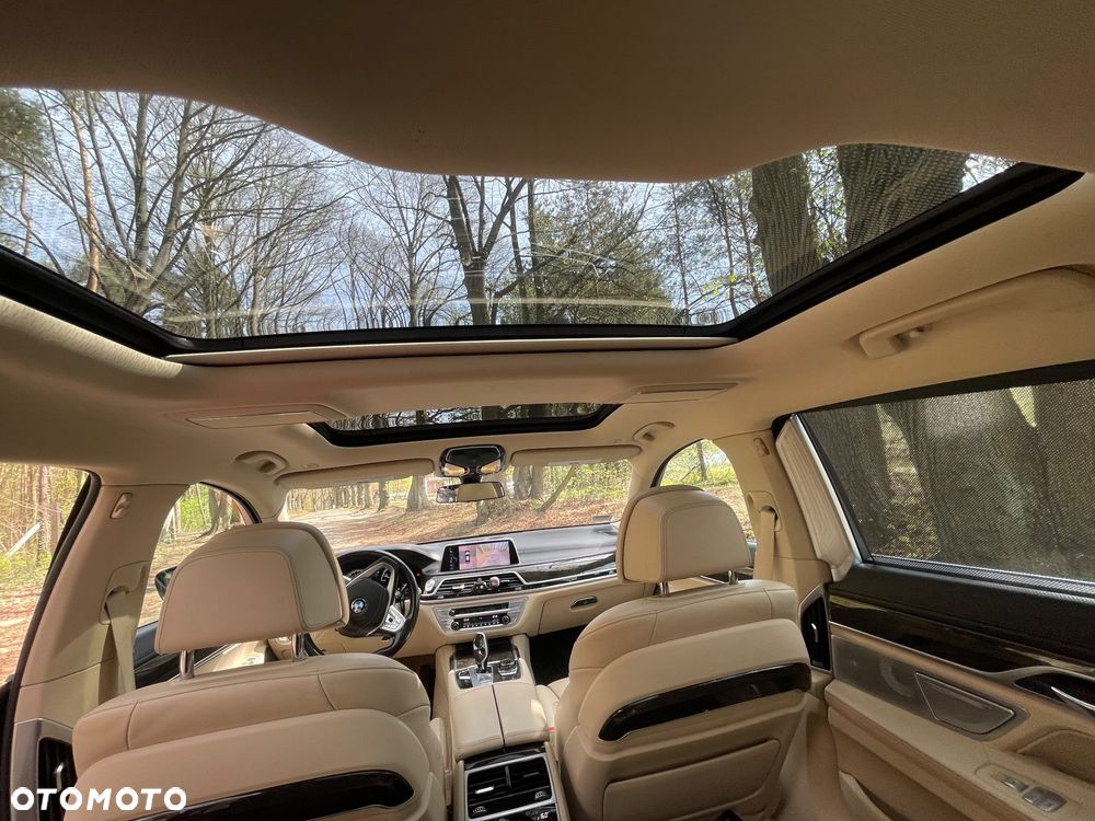 BMW Seria 7 740Li - 19