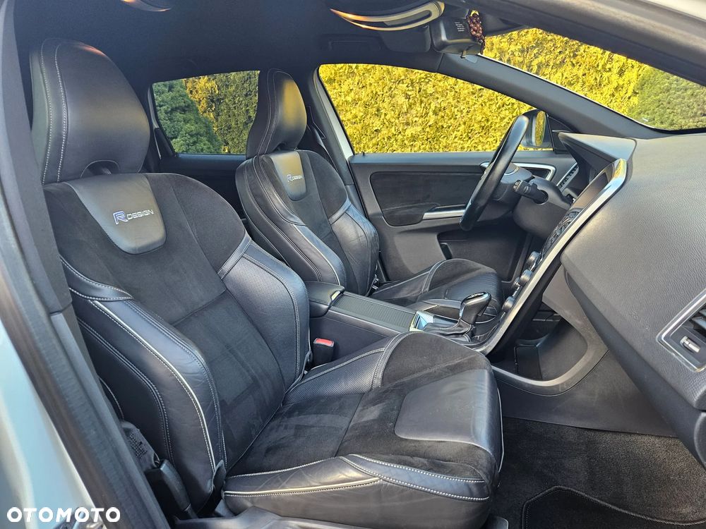 Volvo XC 60 D3 Geartronic RDesign - 39