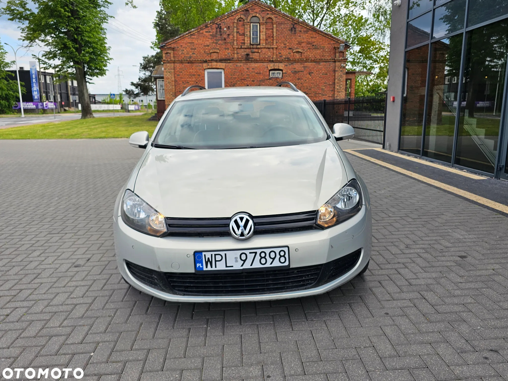 Volkswagen Golf VI 1.6 TDI Comfortline - 30