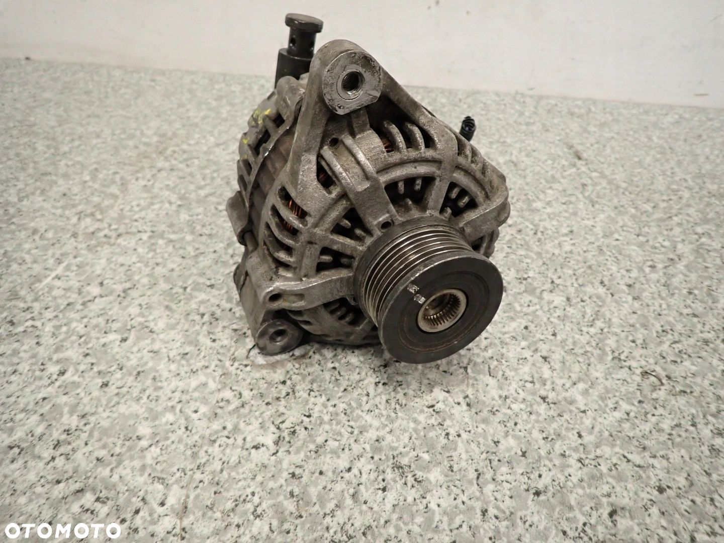 HYUNDAI SANTA FE TUCSON KIA SPORTAGE 2.0 CRDI ALTERNATOR - 8