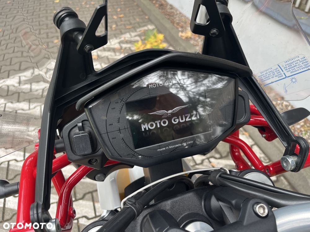 Moto Guzzi V85 - 17