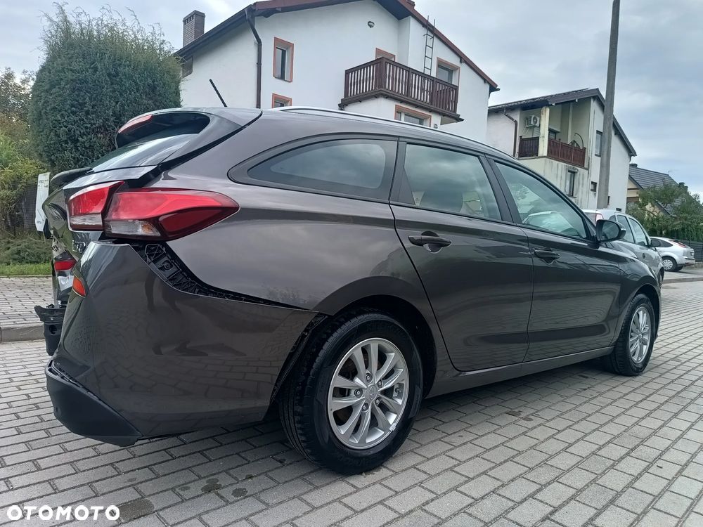 Hyundai i30 - 12