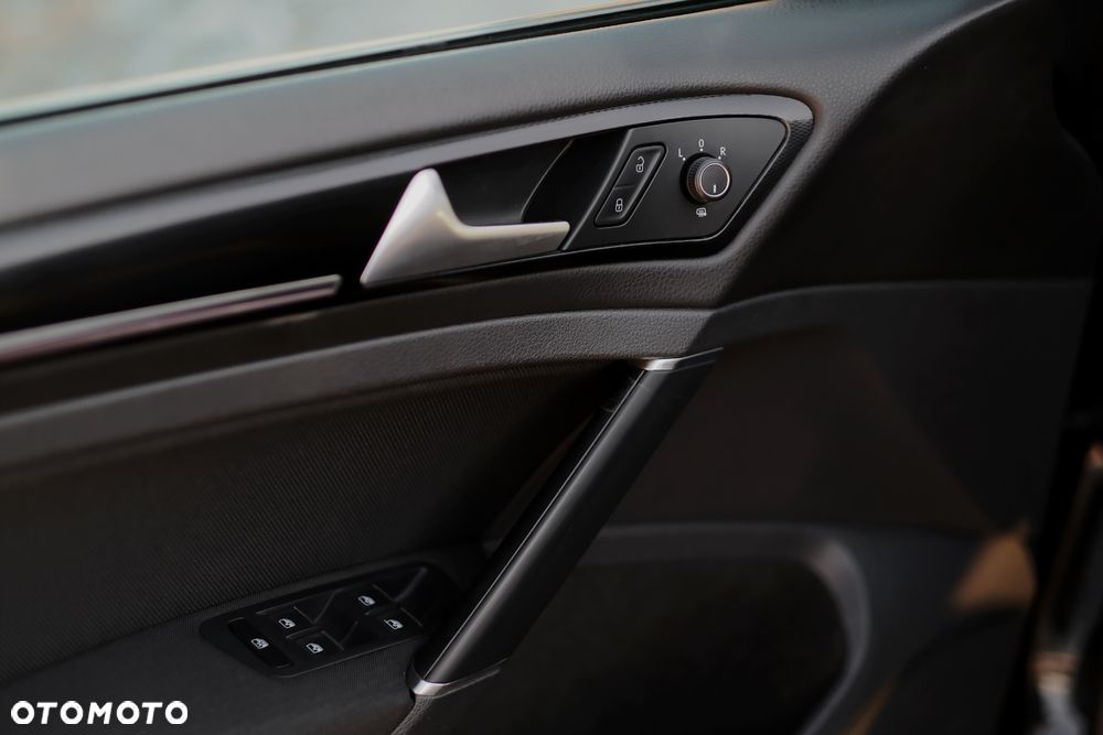 Volkswagen Golf GTI Performance BlueMotion Technology DSG - 30