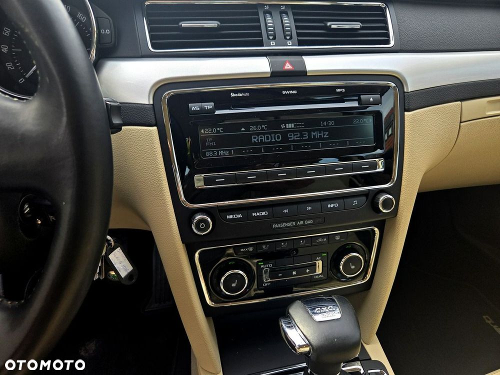 Skoda Superb 3.6 V6 4x4 DSG Elegance - 16