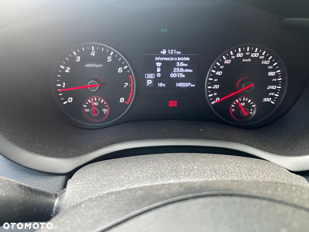 Kia Stinger 2.0 T-GDI GT Line - 13