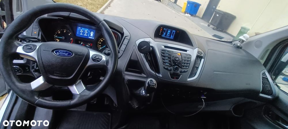 Ford Transit Custom Sport - 13