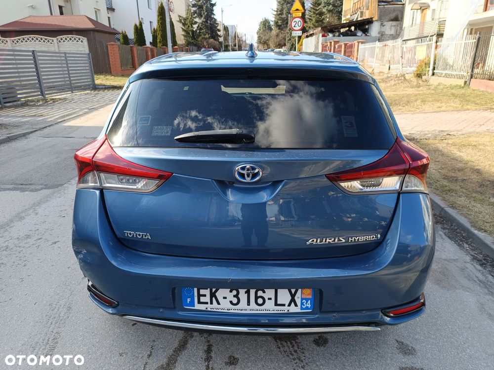 Toyota Auris - 5