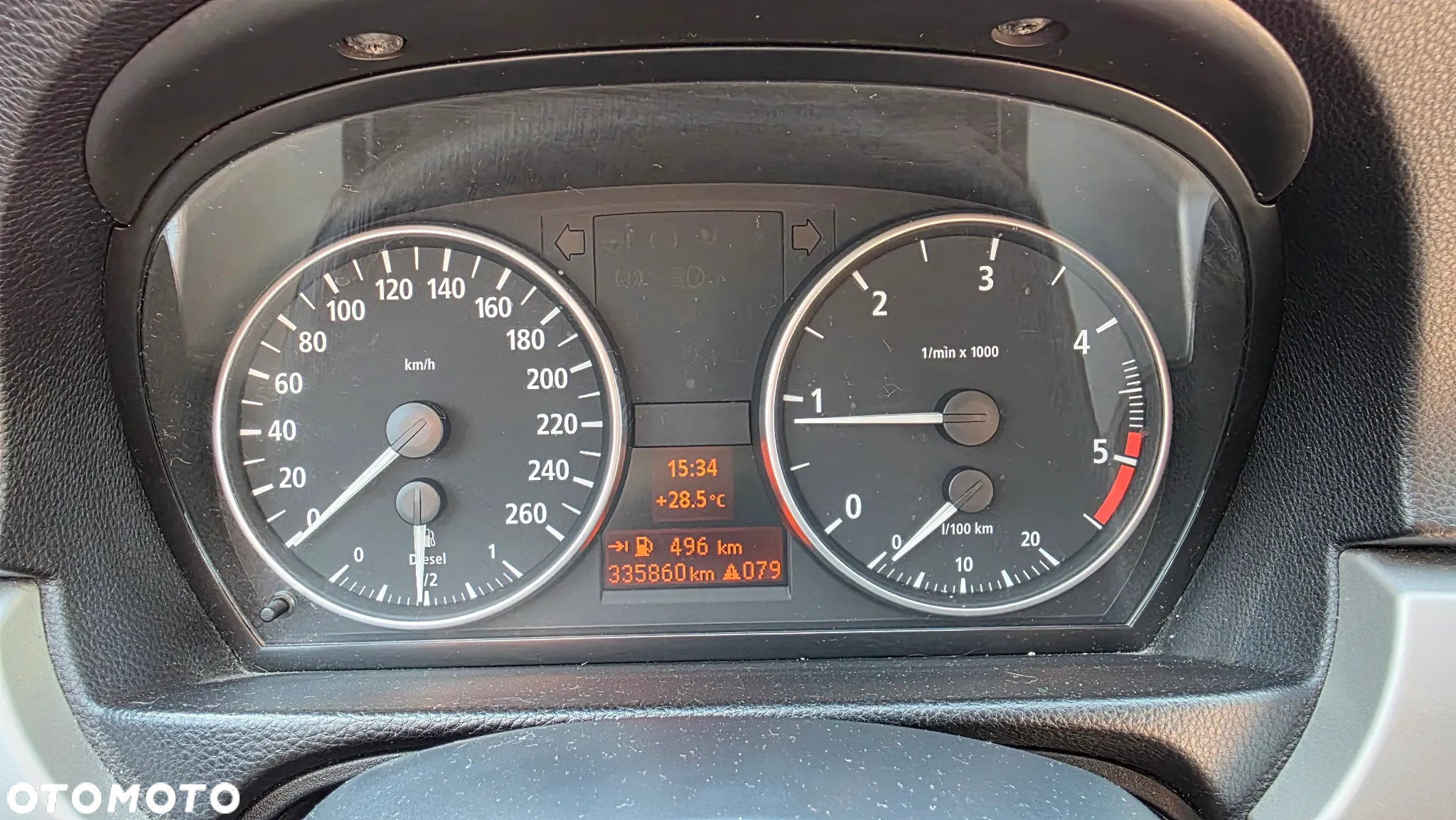 BMW Seria 3 318d - 19
