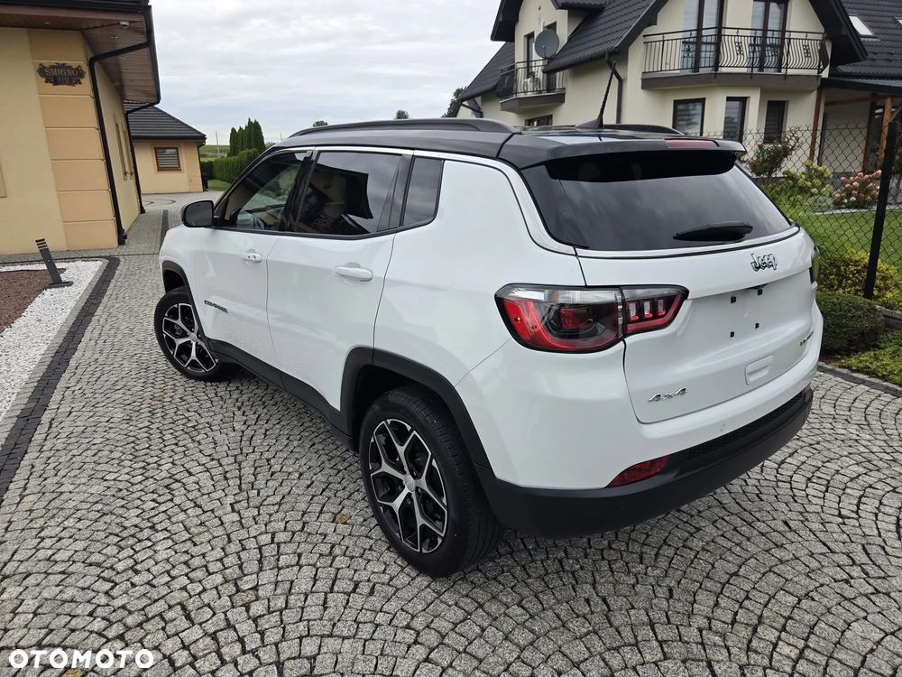 Jeep Compass - 19