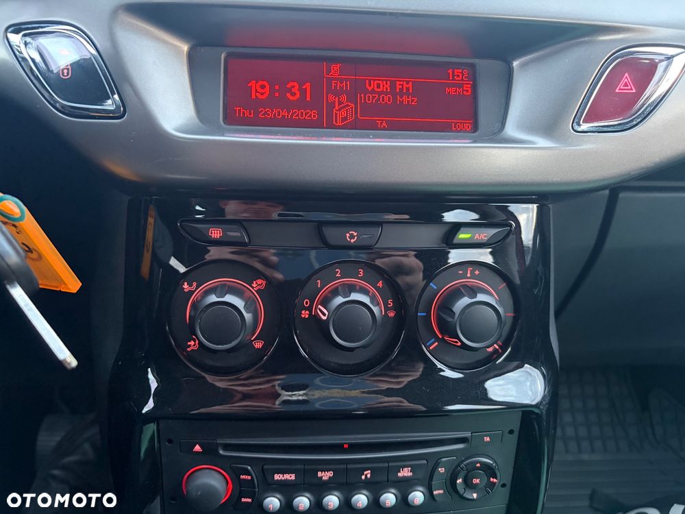 Citroën C3 Pure Tech (VTi) 68 Attraction - 23