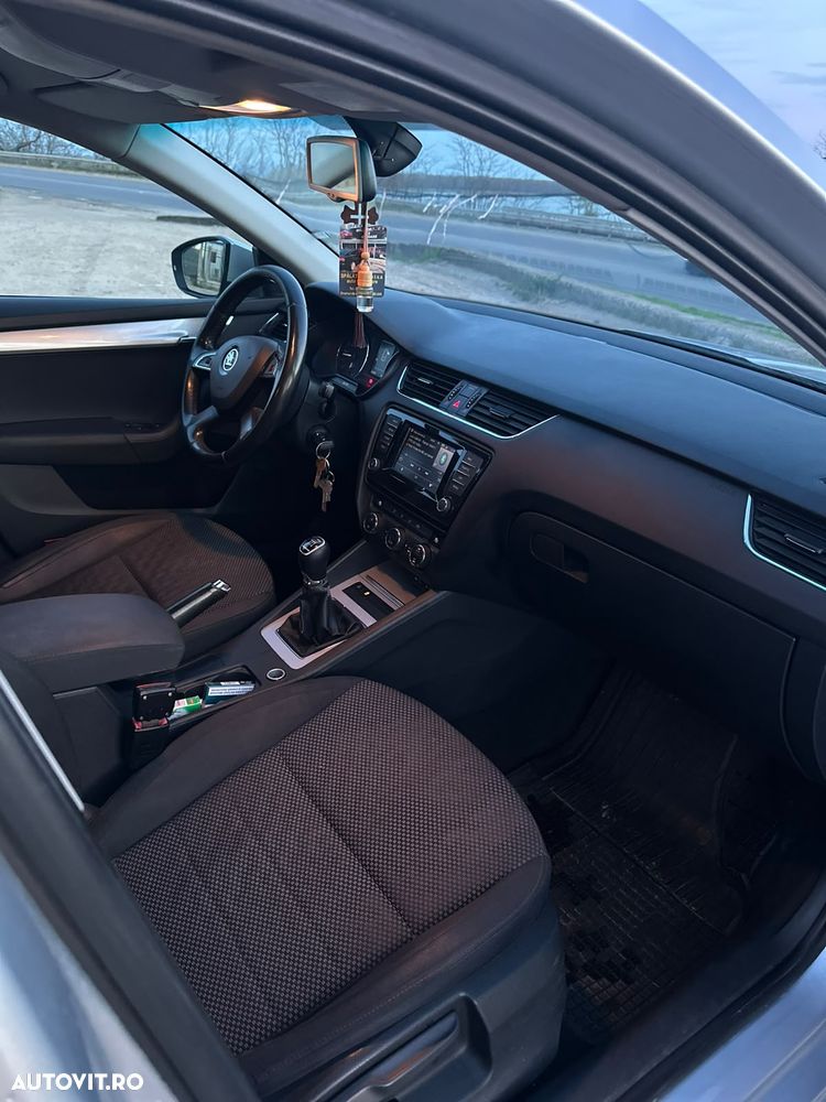 SKODA Octavia 2014 — imagine 7