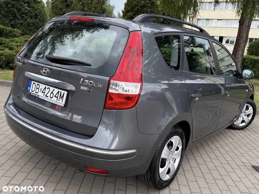 Hyundai i30 1.4 FIFA WM Edition - 23