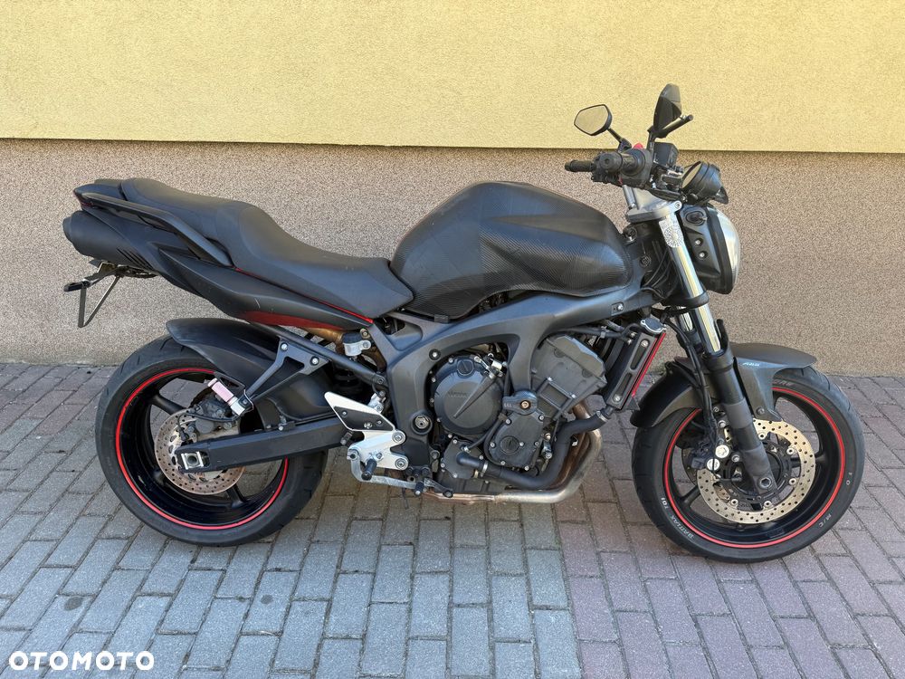 Yamaha FZ6 - 1