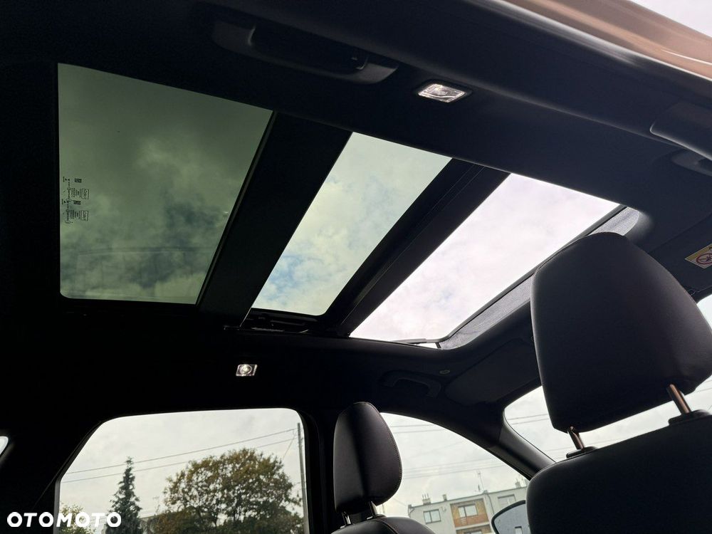 Ford Kuga - 31