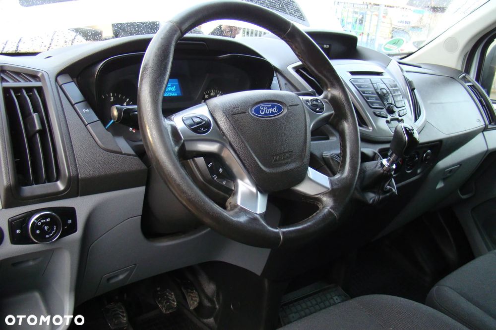 Ford TRANSIT - 11