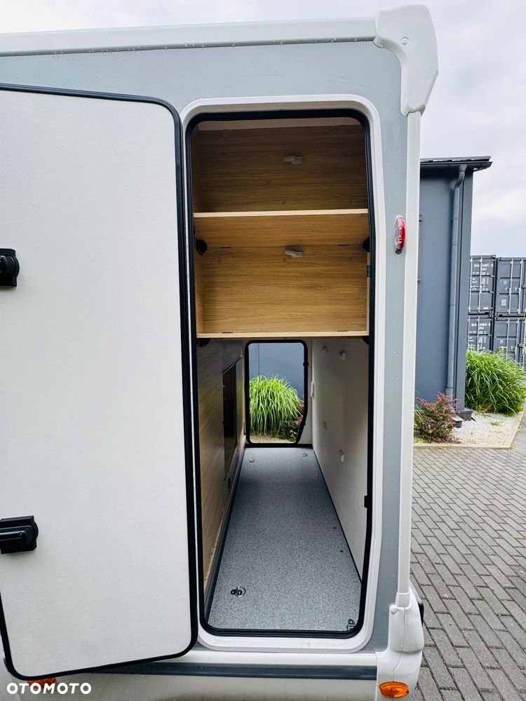 Ford Chausson 640 Titanium Line - 6