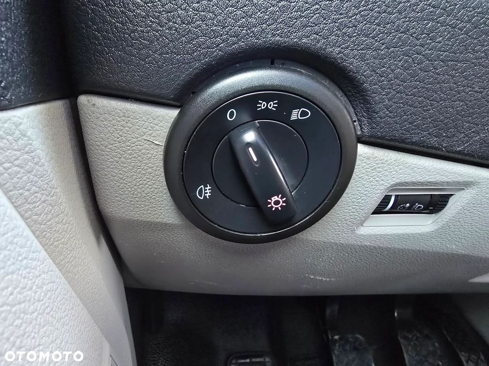 Volkswagen Transporter - 22