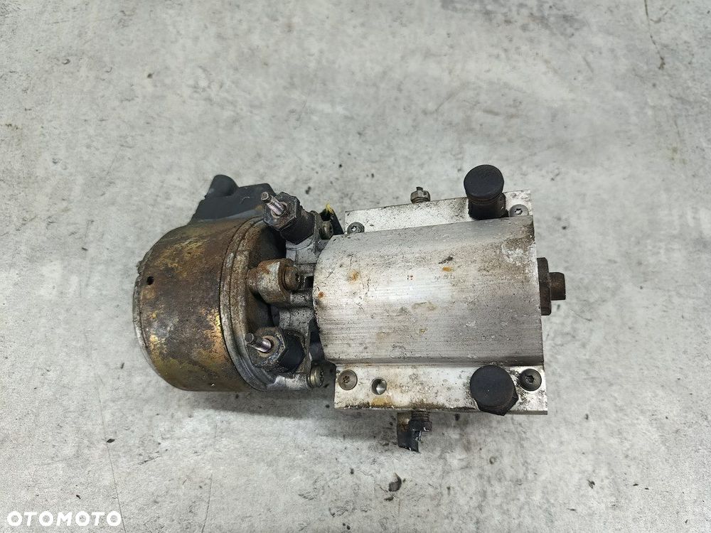 POMPA ZAWIESZENIA CITROEN C5 II 2.0 HDI - 7