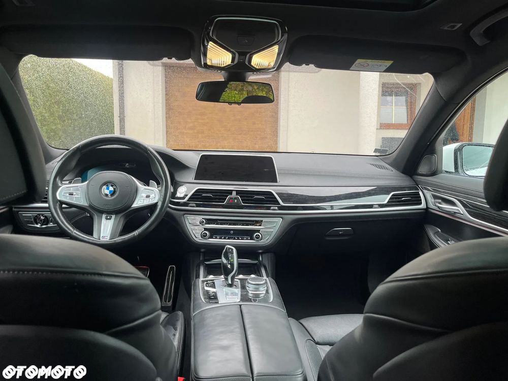 BMW Seria 7 740d xDrive - 17