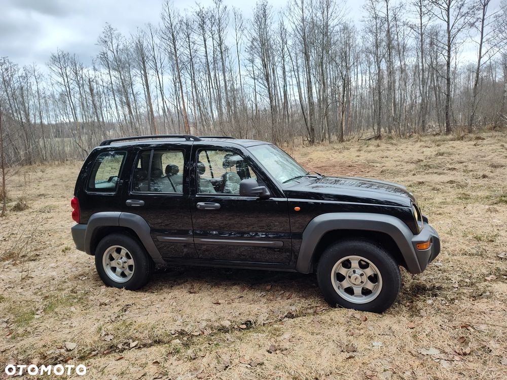 Jeep Cherokee - 3