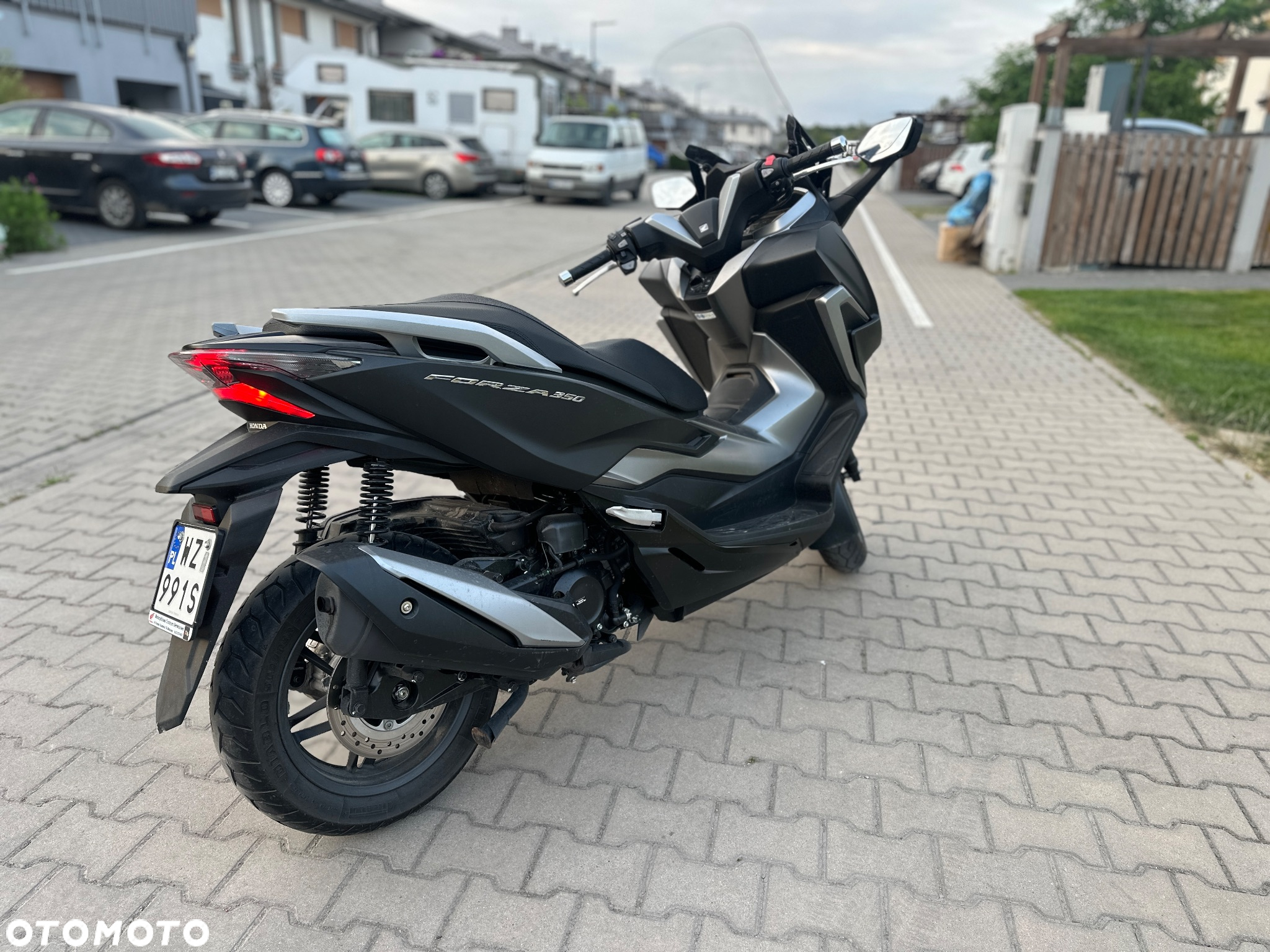 Honda NSS - 4