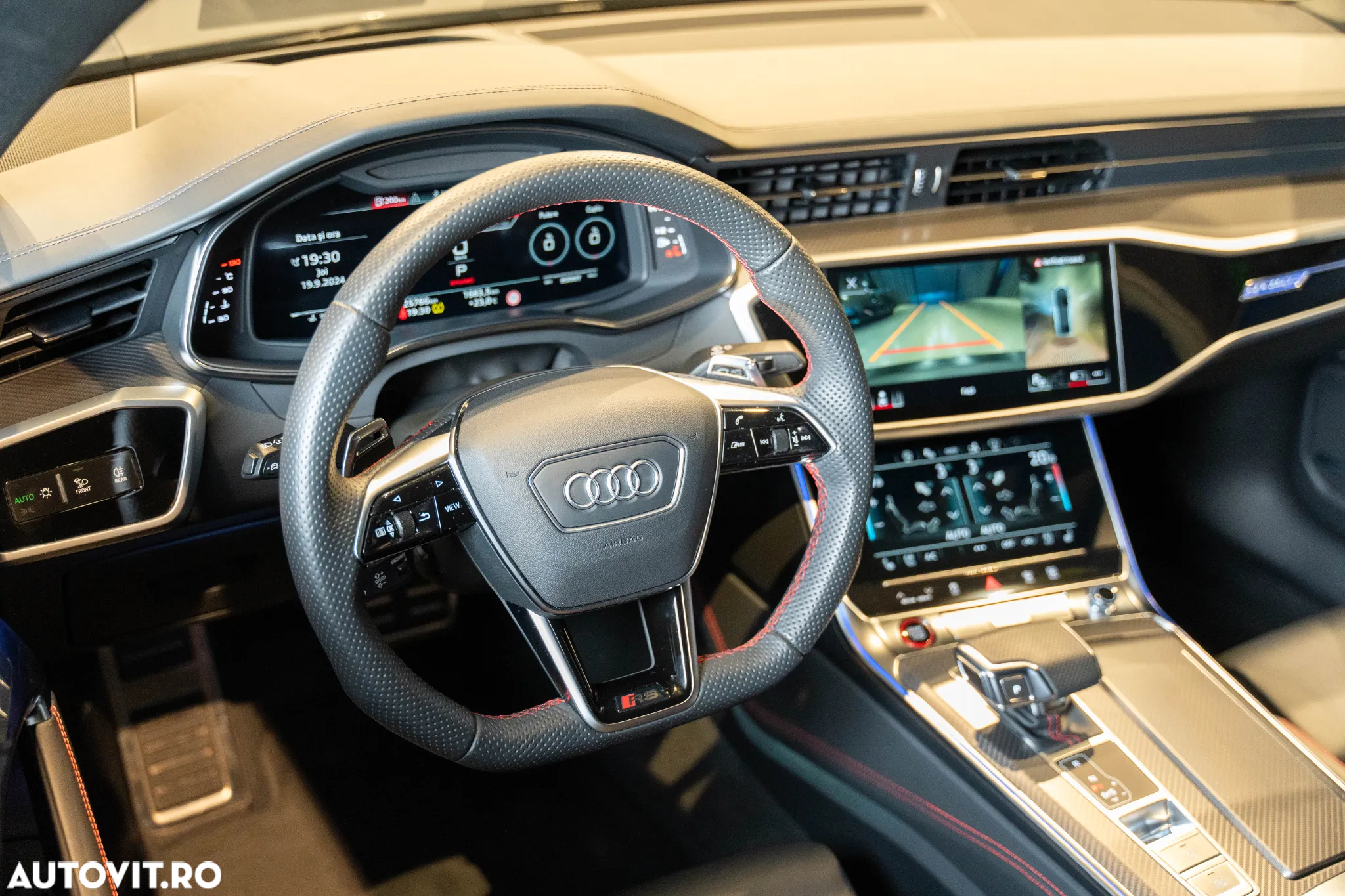 Audi RS7 4.0 TFSI quattro Tiptronic - 12