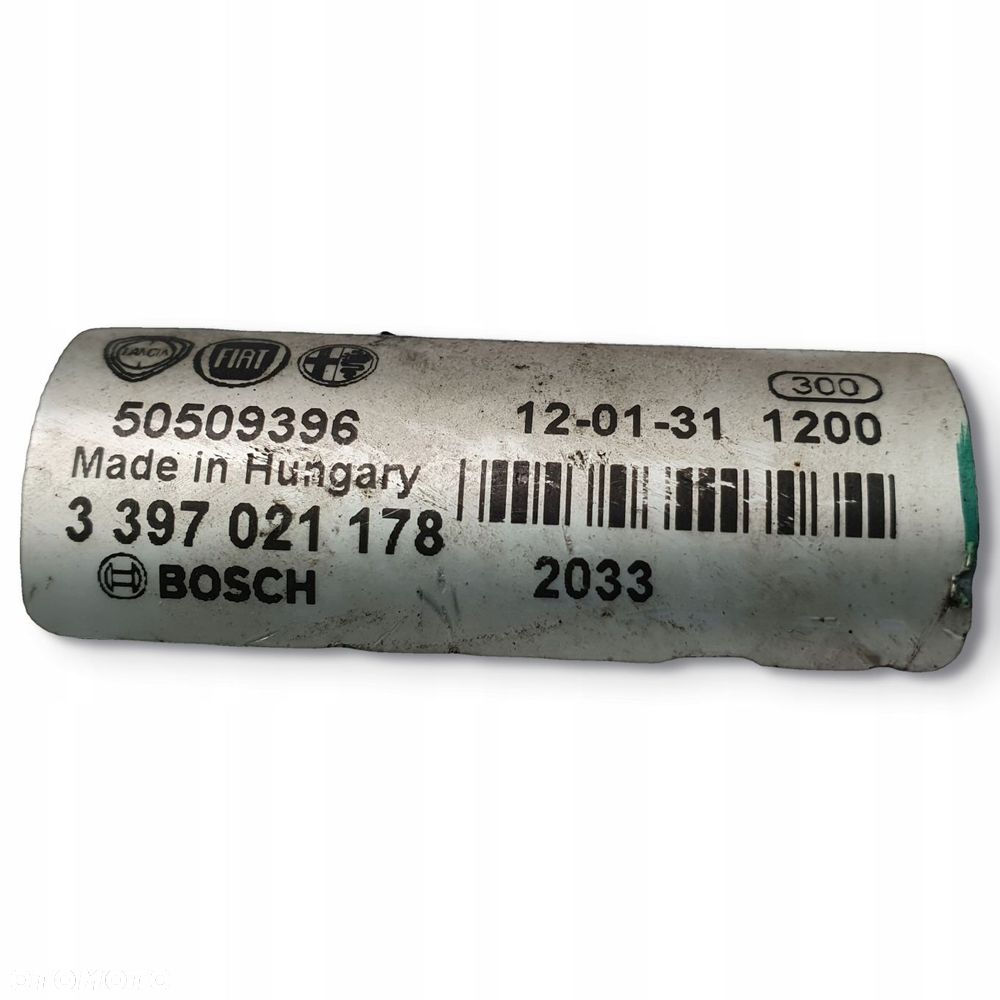 SILNICZEK WYCIERACZEK Alfa Romeo Giulietta mechanizm przód 50509396 - 2