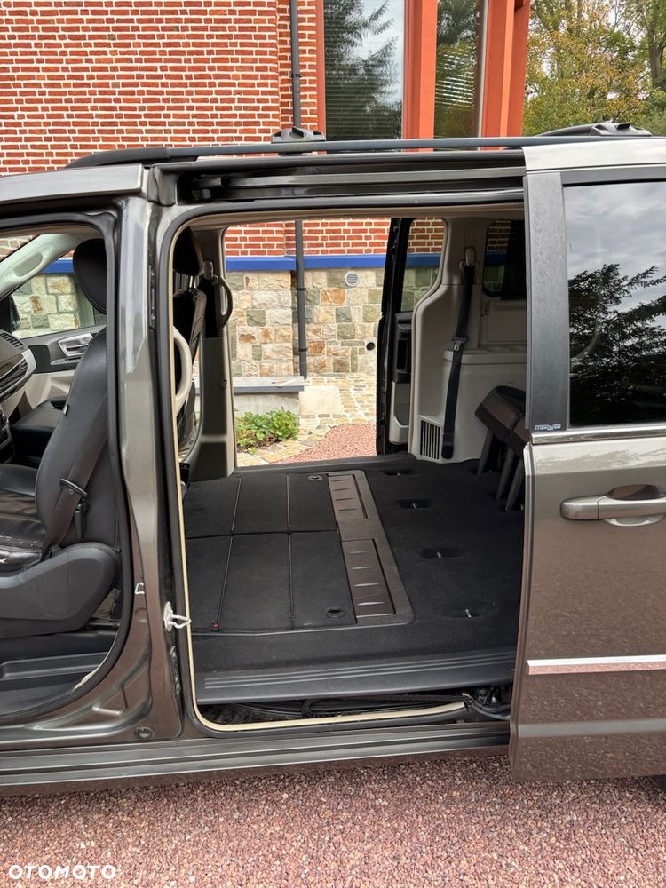 Chrysler Grand Voyager 2.8 CRD Automatik Limited - 33