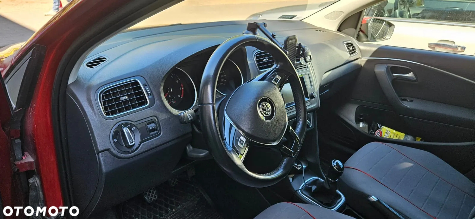 Volkswagen Polo - 9