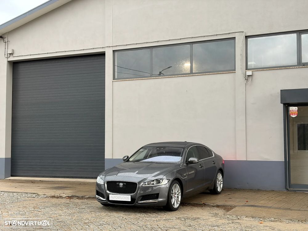 Jaguar XF 20d Aut. Prestige - 18