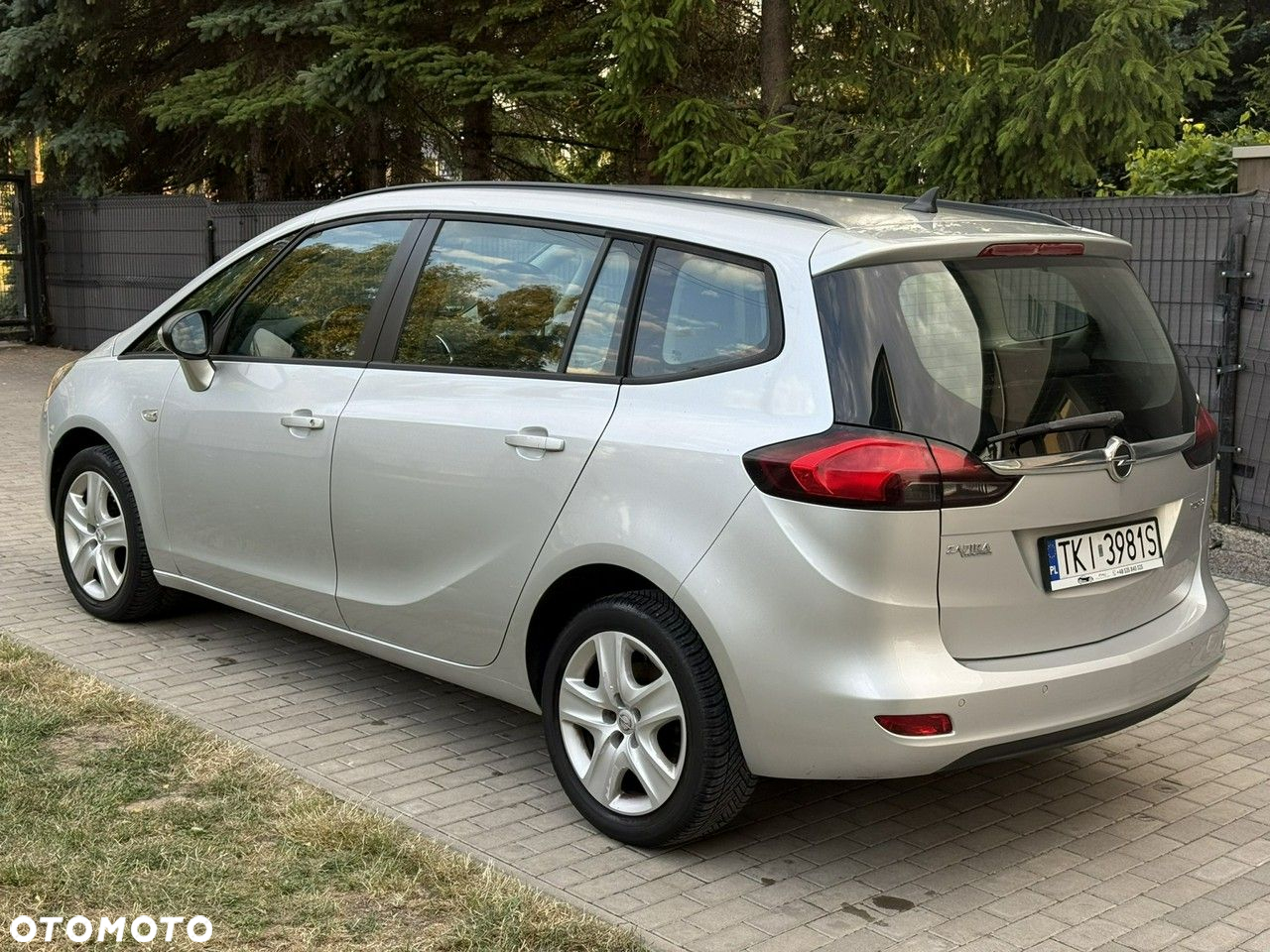Opel Zafira - 4