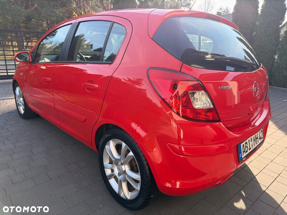 Opel Corsa 1.4 16V Sport - 3