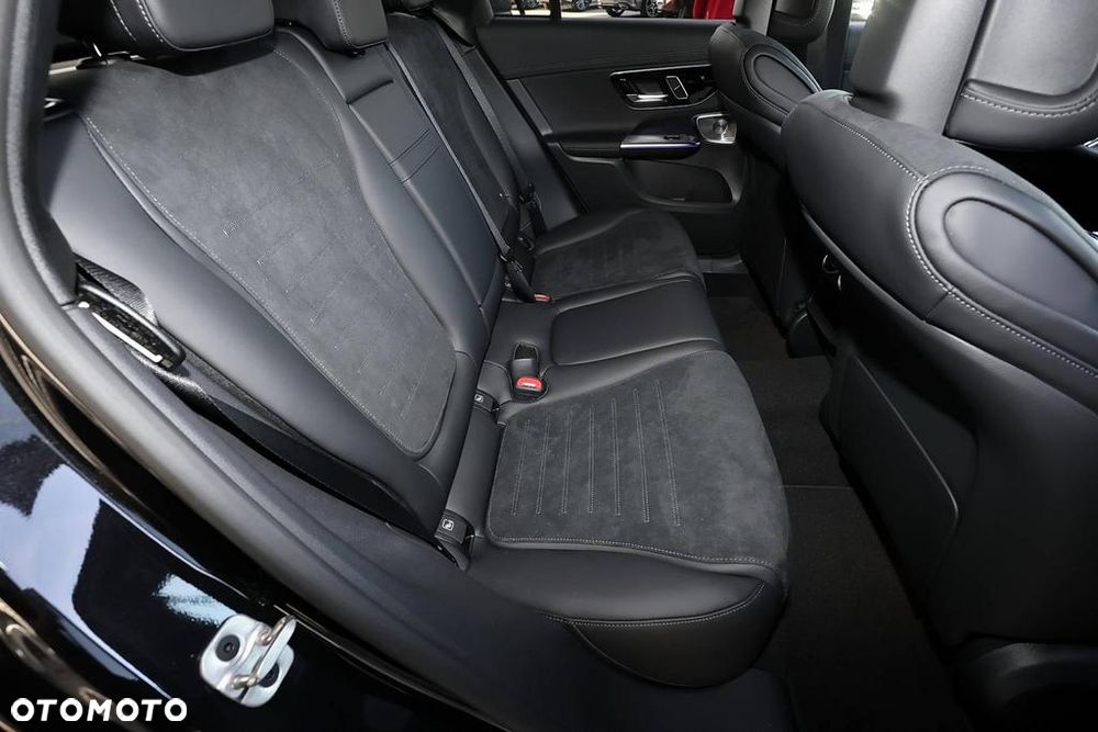 Mercedes-Benz GLC 300 d mHEV 4-Matic AMG Line - 8