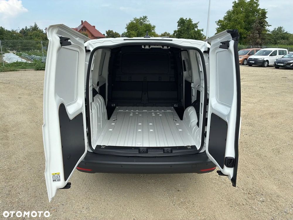 Volkswagen Caddy Maxi Cargo, benzyna 1,5TSI 115KM - 11