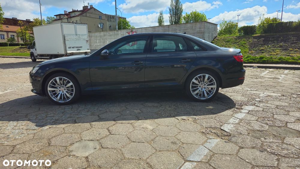 Audi A4 Limousine 2.0 TFSI ultra S tronic design - 10