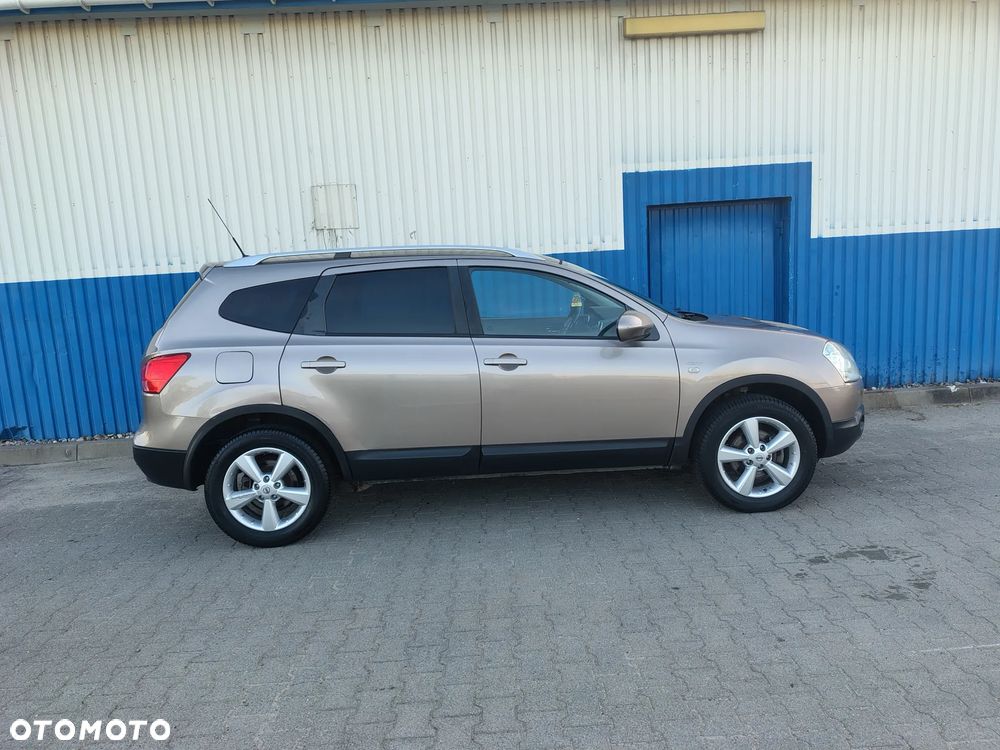 Nissan Qashqai+2 2.0 4x4 Tekna - 8