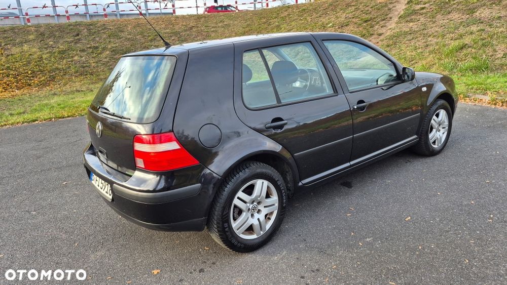 Volkswagen Golf 2004 photo 3
