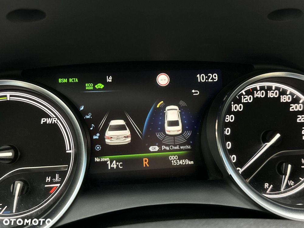Toyota Camry 2.5 Hybrid Executive CVT - 30