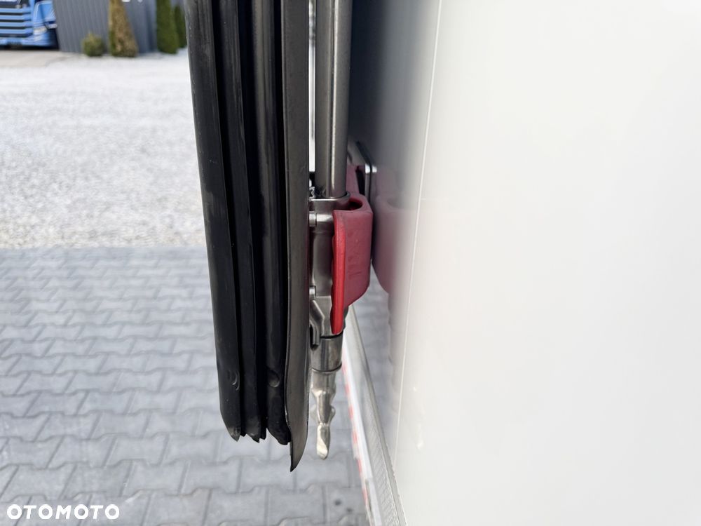 Mercedes-Benz ATEGO / DMC 11990 / CHŁODNIA THERMO KING T800R / IDEALNY STAN / Z NIEMIEC - 26