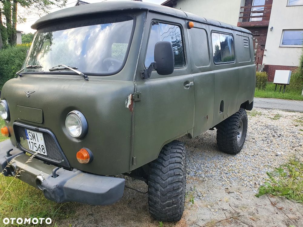 Uaz 452 - 6