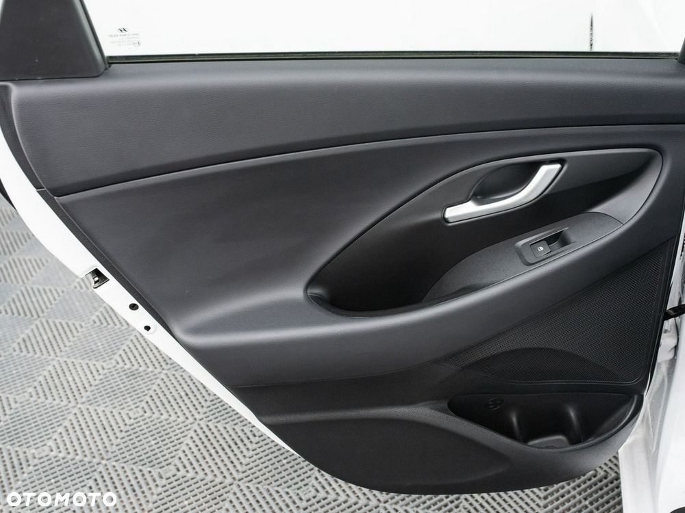 Hyundai i30 1.0 T-GDI Modern - 21