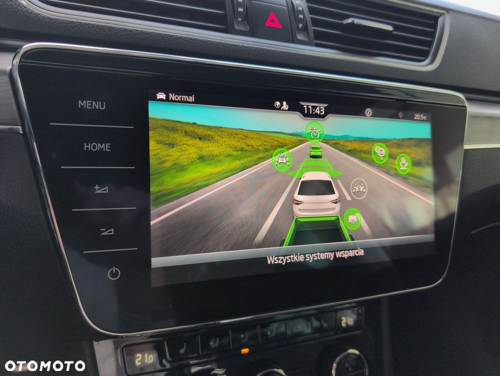 Skoda Superb 2.0 TDI SCR 4x4 Scout DSG - 17