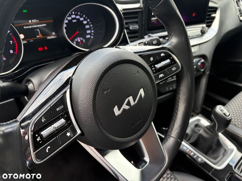 Kia Ceed 1.0 T-GDI Business Line Plus - 17