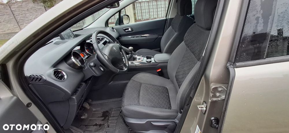 Peugeot 3008 1.6 BlueHDi Active S&S - 12