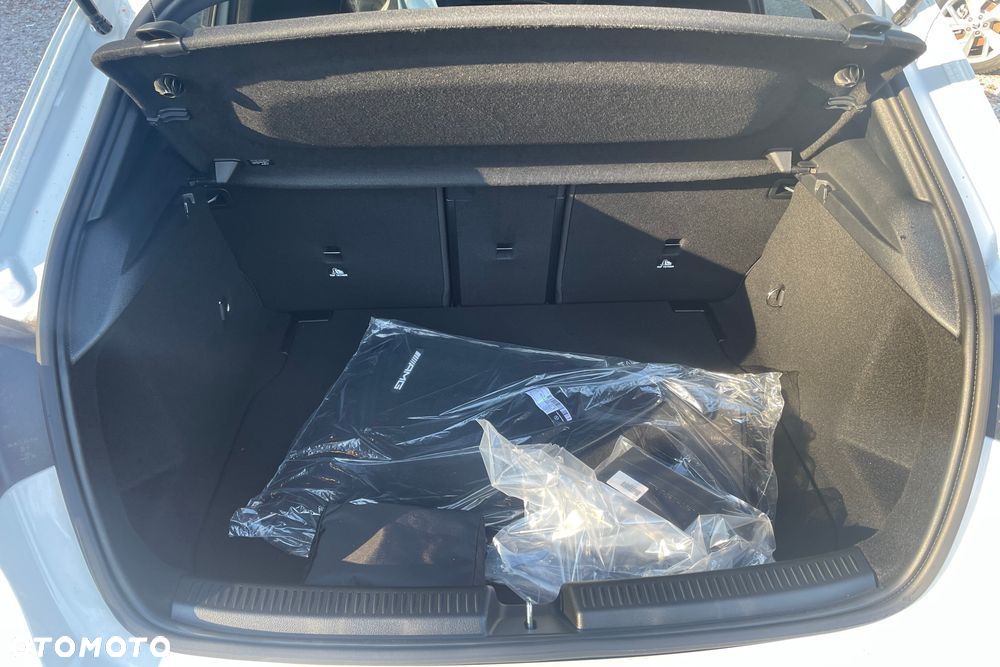 Mercedes-Benz Klasa A 200 AMG Line 7G-DCT - 6