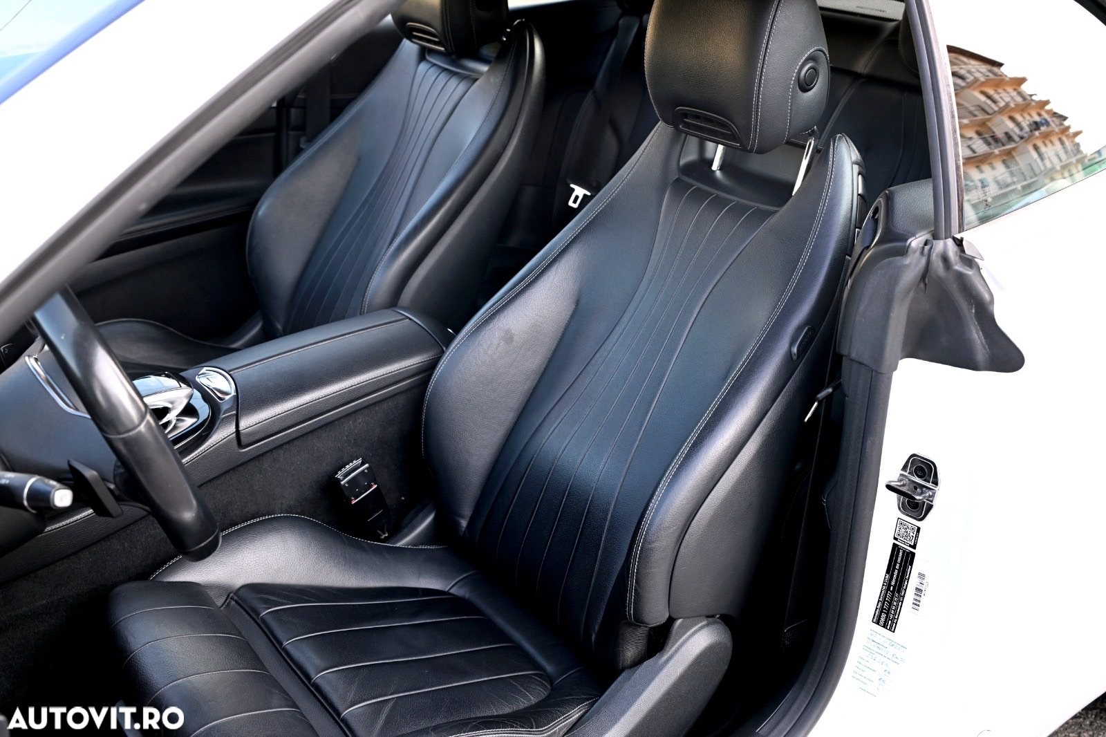 Mercedes-Benz E 200 Coupe Aut. - 11