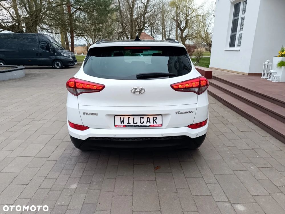 Hyundai Tucson blue 1.7 CRDi 2WD Passion Plus - 18