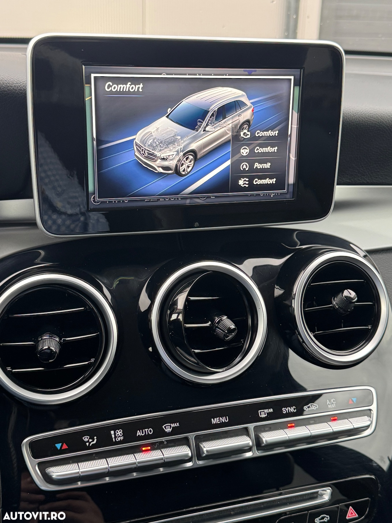 Mercedes-Benz GLC 220 d 4Matic 9G-TRONIC AMG Line - 13