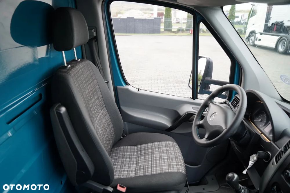 Mercedes-Benz SPRINTER / KONTENER 4,3 M / WINDA PALFINGER / SPROWADZONY - 26